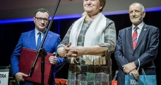 Gala wręczenia nagród w Plebiscycie "Poza stereotypem - Seniorka i Senior Roku" oraz Akcji "Miejsce Przyjazne Seniorom" 